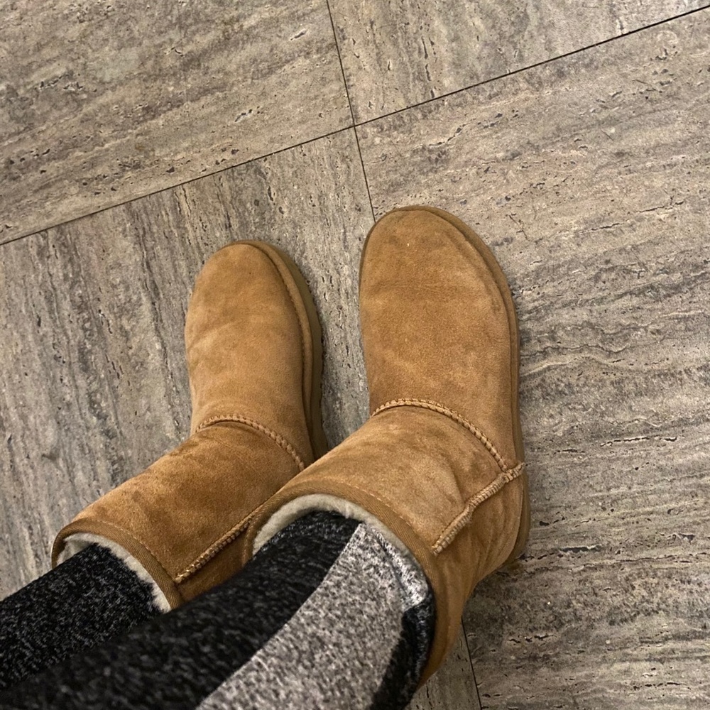 Ugg boots - Picture 9 of 11